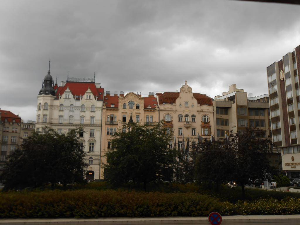 Old City Apartments - Prague City Centre ภายนอก รูปภาพ